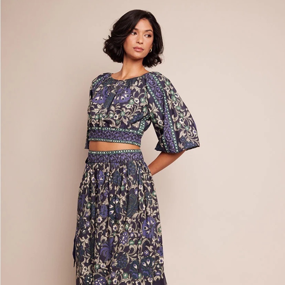 🔥 NWT Cara Cara Benny Top – Blue Bogata Scarf Print – XS